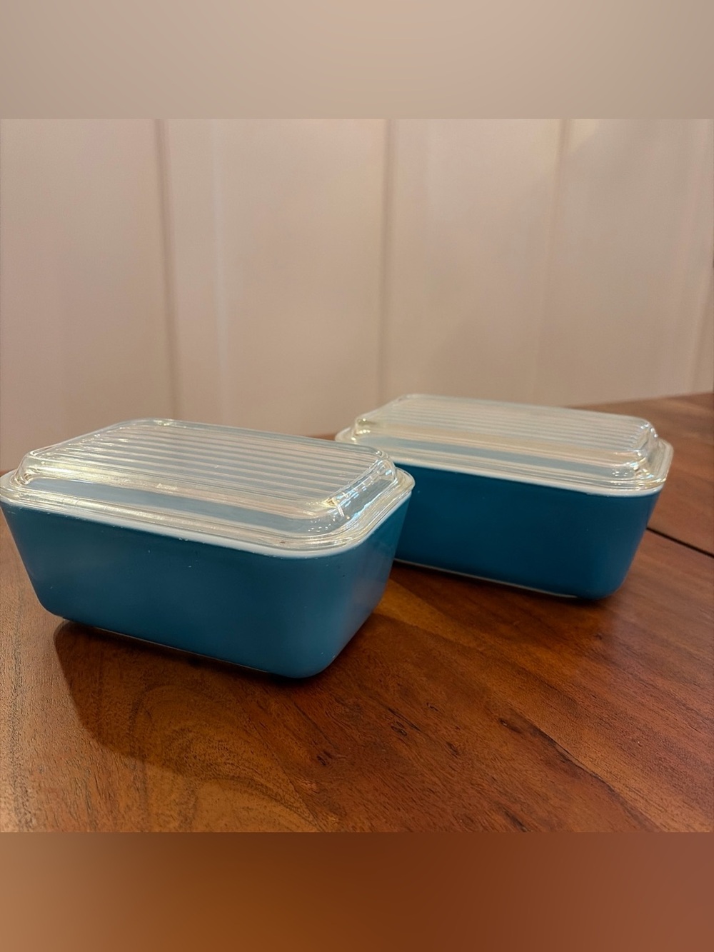 Vintage Pyrex 502 Blue Turquoise Refrigerator Dishes 1.5 Pint Pair w/ 502-C Lids
